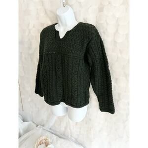 CARRAIG DONN Small Dark Green V Neck Pullover Sweater Cable Knit Ireland